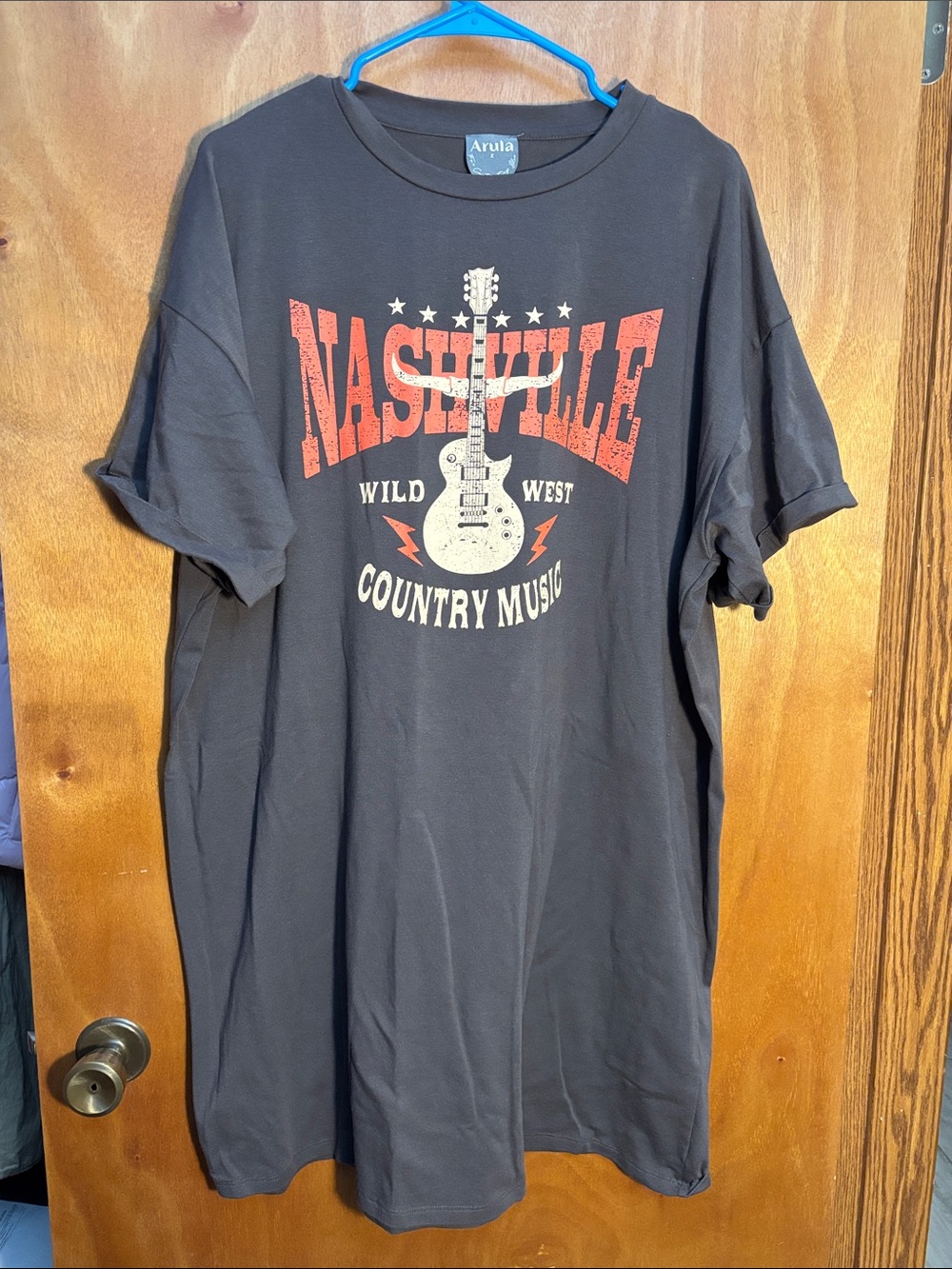ARULA Black Short-Sleeve Nashville Country Music Graphic Tshirt dress